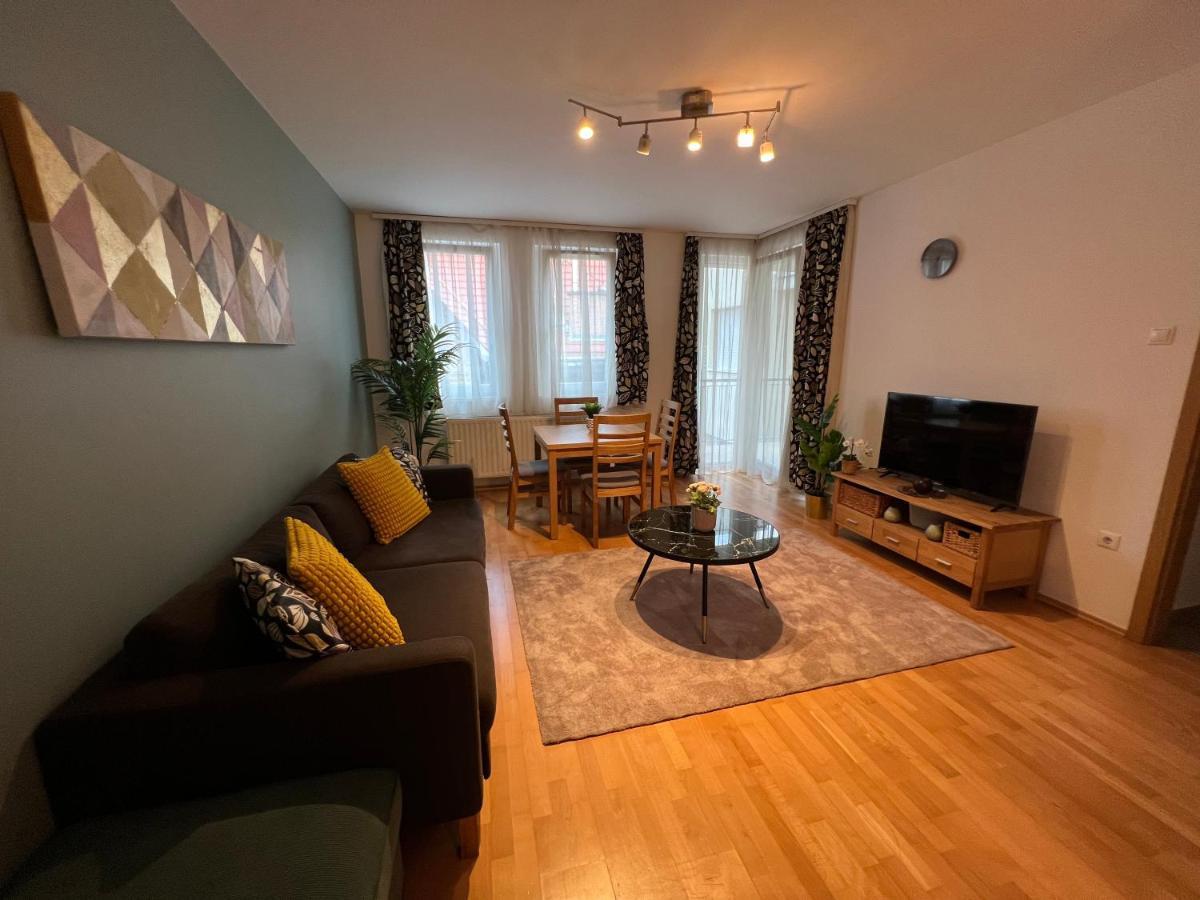 Akacfa 26 Apartment - Budapest, Budapest